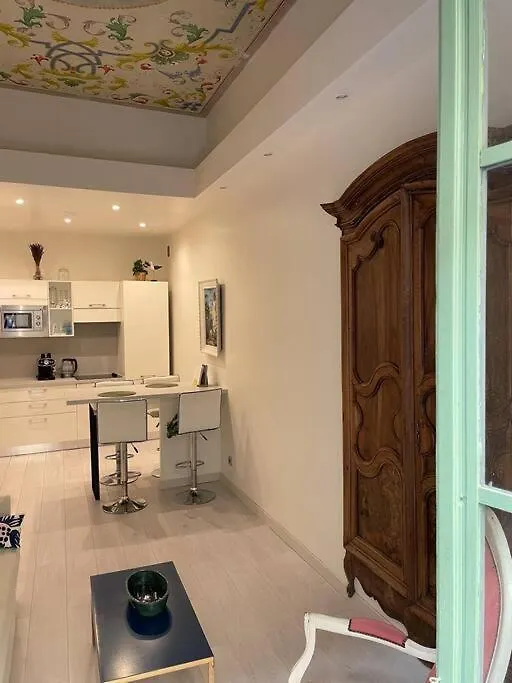 Luxury Apartment In The Heart Of Old Town Nice. 0*, Nice France