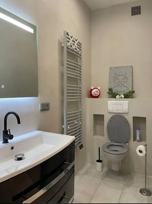 Luxury Apartment In The Heart Of Old Town Nice. Nice