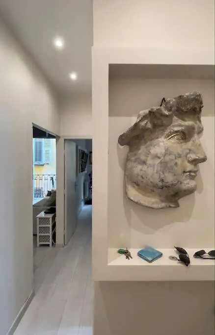 Luxury Apartment In The Heart Of Old Town Nice.